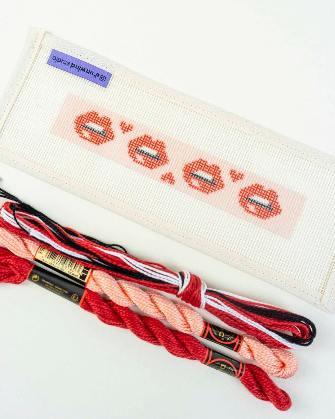 Bisous Key Fob Needlepoint Kit