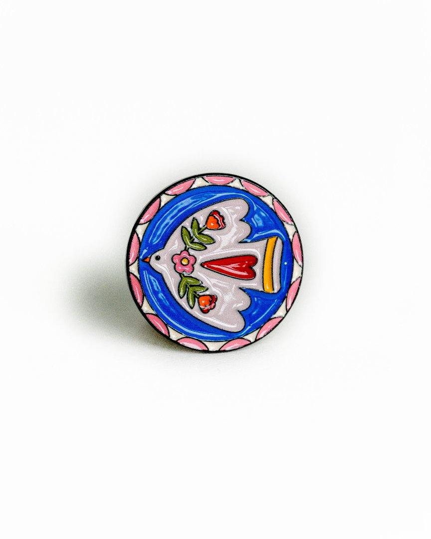 Needle Minder Folk Bird Magnet (enamel pin)