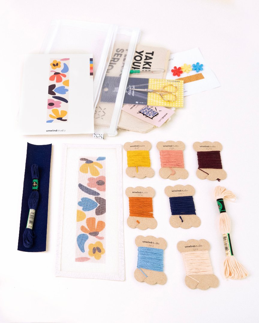 NEEDLEPOINT STARTER KIT "Chilling Spell" Lesezeichen